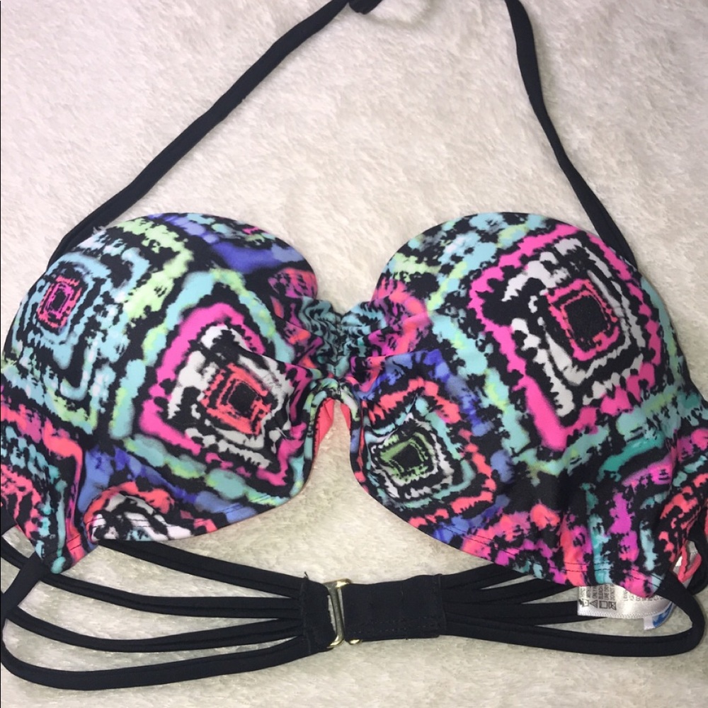 Swimsuit - Picture 2 of 2